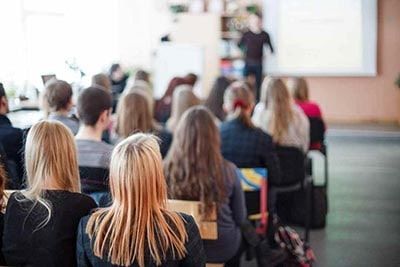 acadèmia oposicions barcelona