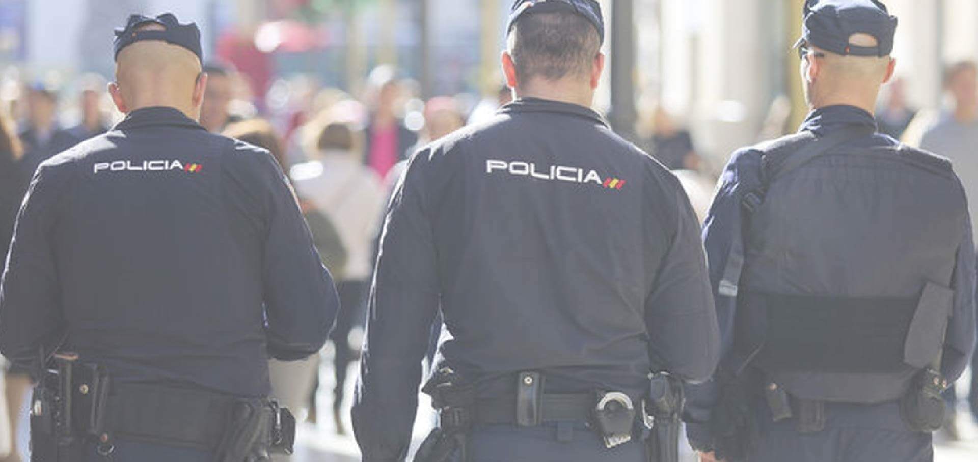 Requisitos-Oposiciones-policia-nacional-en-barcelona